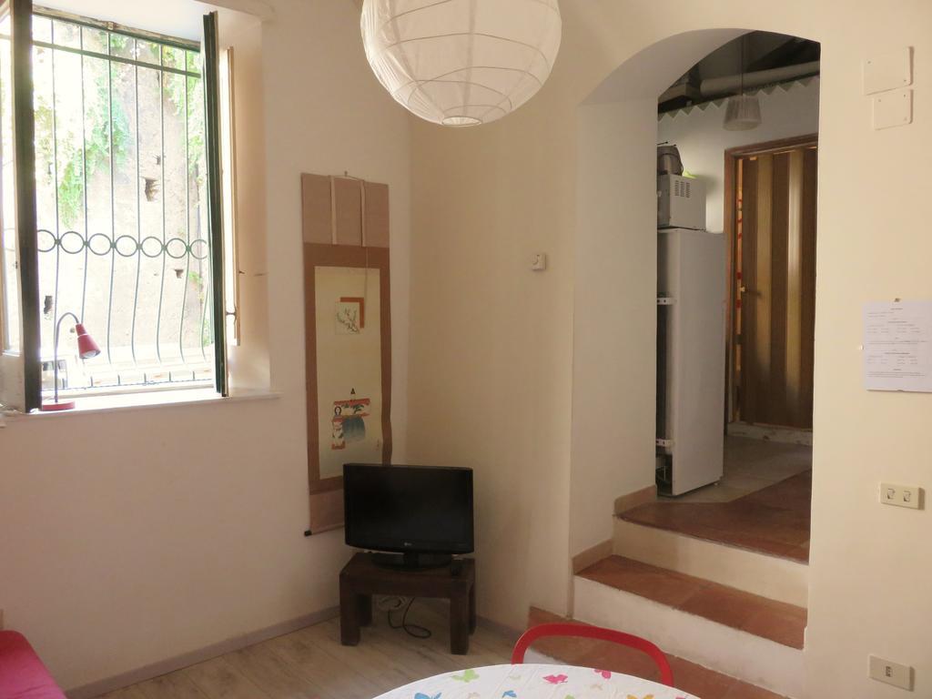 Tra Amalfi, Pompei, Paestum Apartment Salerno Luaran gambar